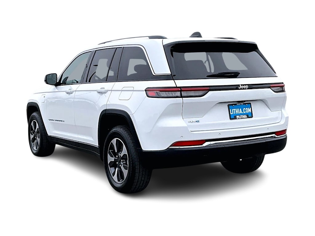 Thumbnail: 2024 Jeep Grand Cherokee - 4