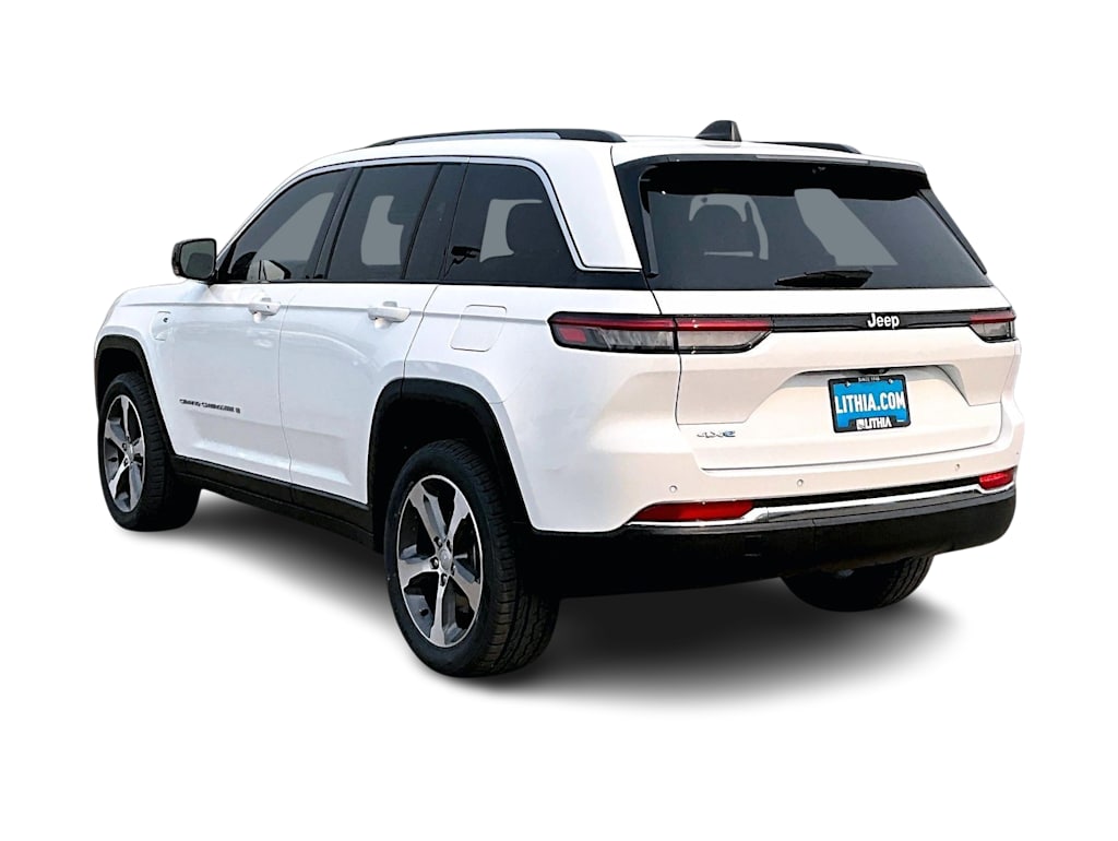 Thumbnail: 2022 Jeep Grand Cherokee - 4