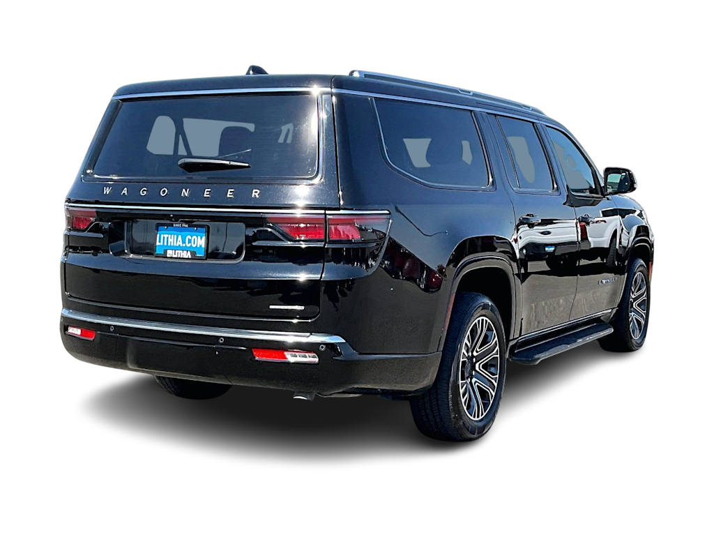 Thumbnail: 2024 Jeep Wagoneer - 22