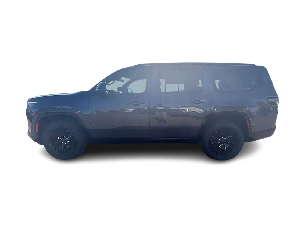 Thumbnail: 2026 Jeep Grand Wagoneer - 3