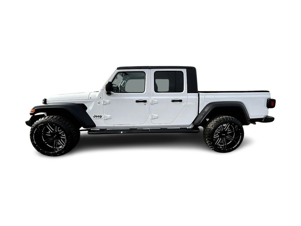 Thumbnail: 2020 Jeep Gladiator - 3