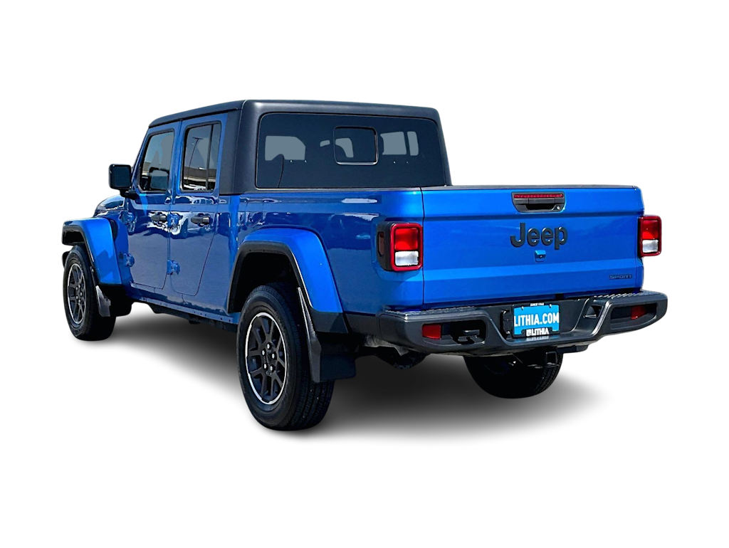 Thumbnail: 2021 Jeep Gladiator - 4
