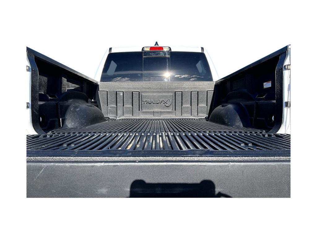 Thumbnail: 2025 RAM 1500 - 18