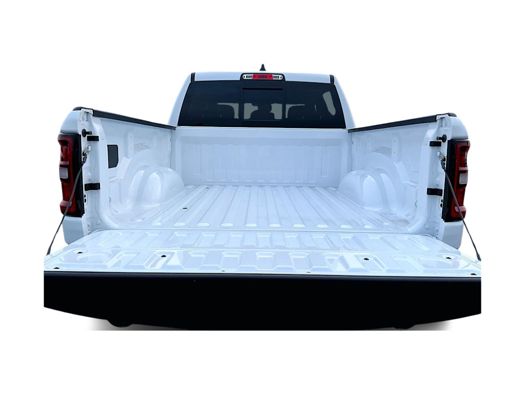 Thumbnail: 2026 RAM 1500 - 18