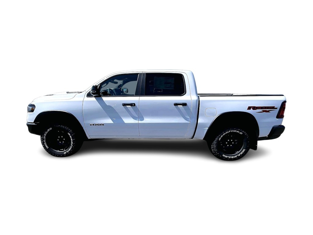 Thumbnail: 2026 RAM 1500 - 3