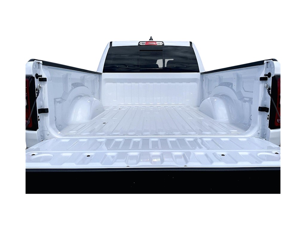 Thumbnail: 2026 RAM 1500 - 17