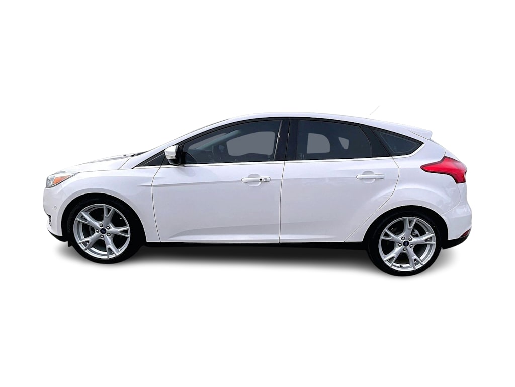 Thumbnail: 2015 Ford Focus - 3