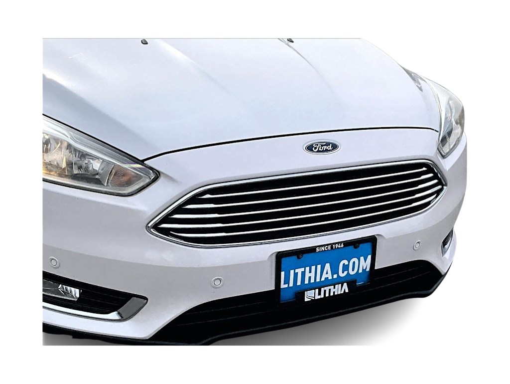 Thumbnail: 2015 Ford Focus - 31
