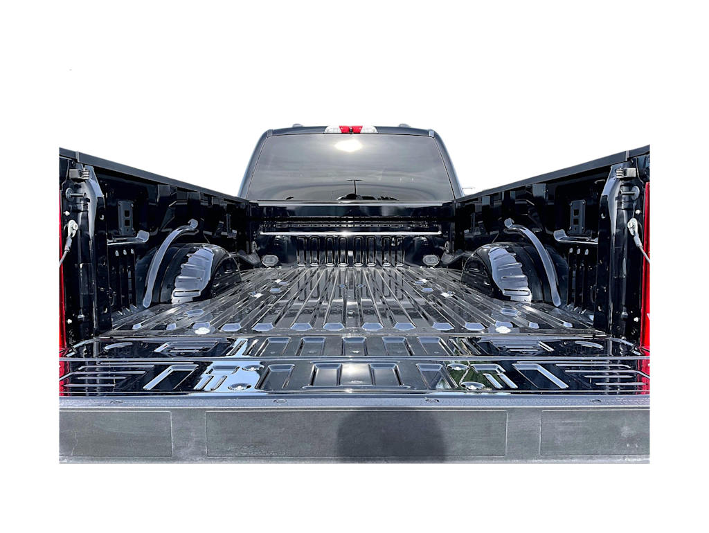 Thumbnail: 2025 Ford F-350 - 14