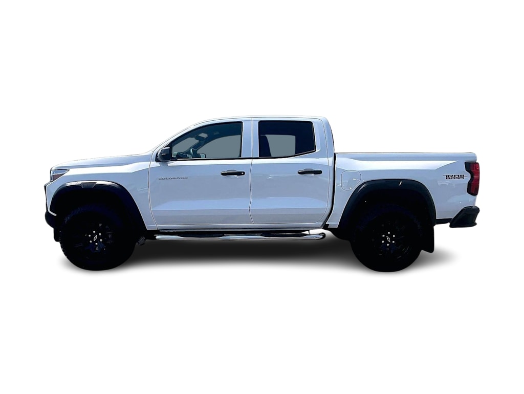 Thumbnail: 2025 Chevrolet Colorado - 3