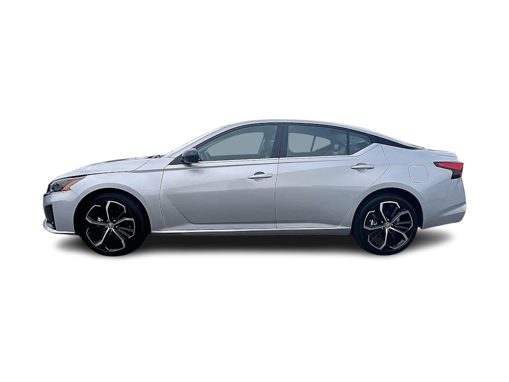 Thumbnail: 2025 Nissan Altima - 3