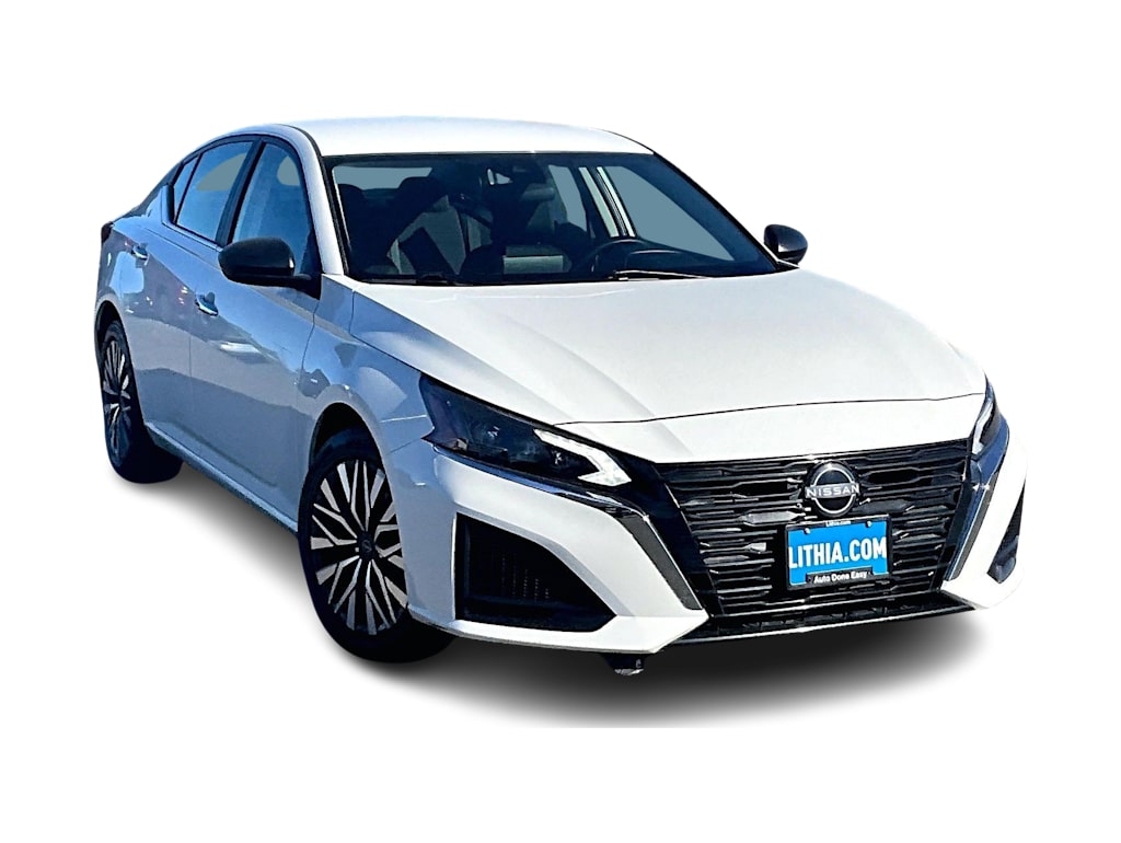 Thumbnail: 2025 Nissan Altima - 21