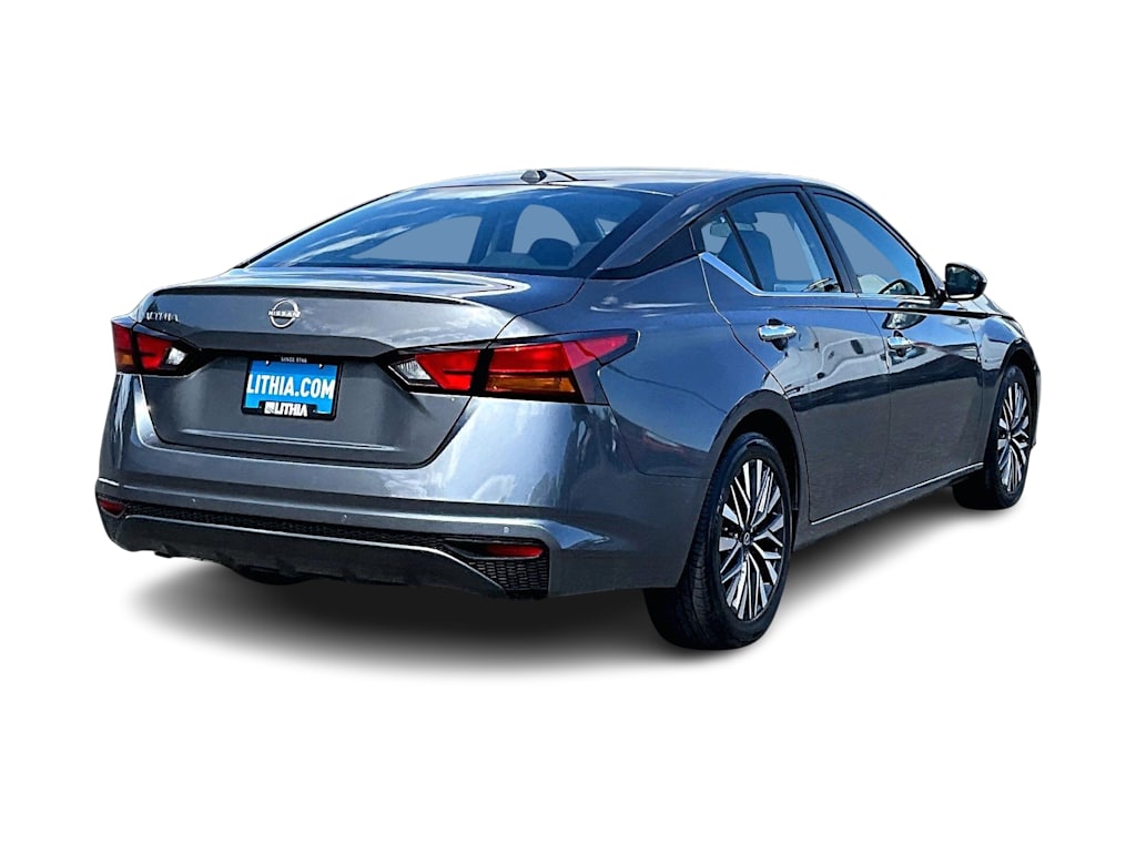 Thumbnail: 2025 Nissan Altima - 23