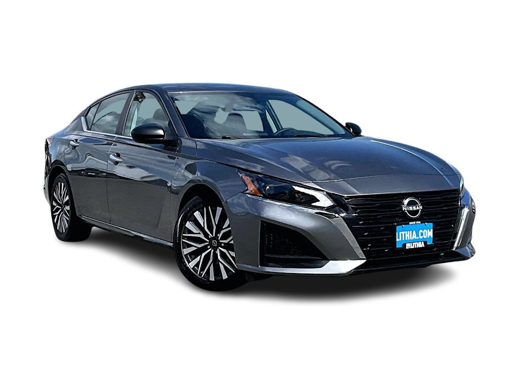 Thumbnail: 2025 Nissan Altima - 22