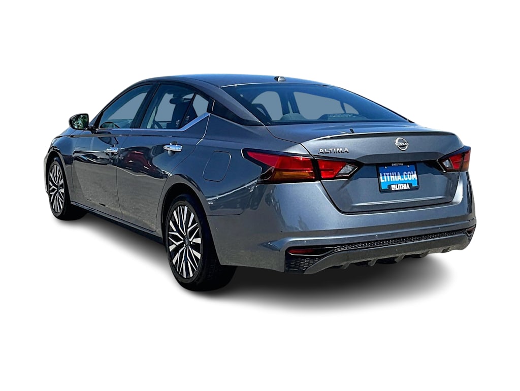 Thumbnail: 2025 Nissan Altima - 4