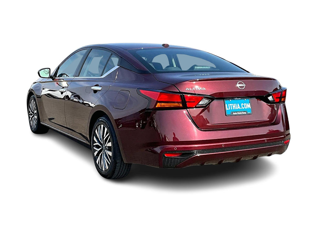 Thumbnail: 2025 Nissan Altima - 4