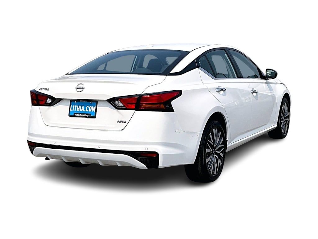 Thumbnail: 2025 Nissan Altima - 23