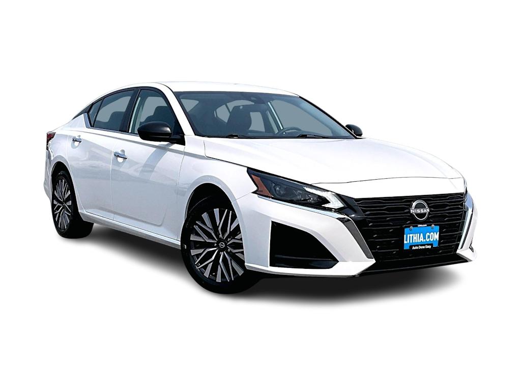 Thumbnail: 2025 Nissan Altima - 22