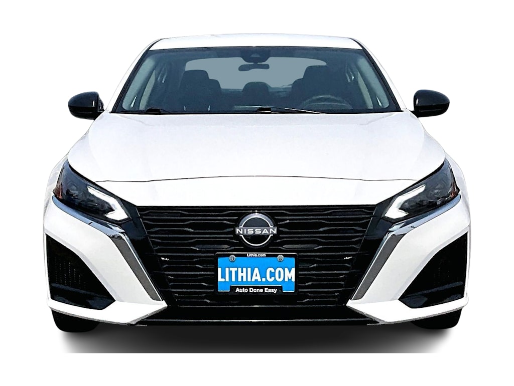 Thumbnail: 2025 Nissan Altima - 6