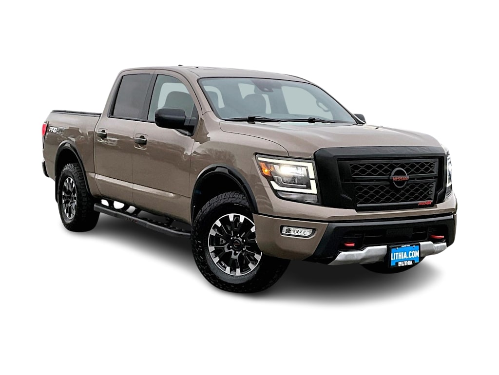 Thumbnail: 2022 Nissan Titan - 22