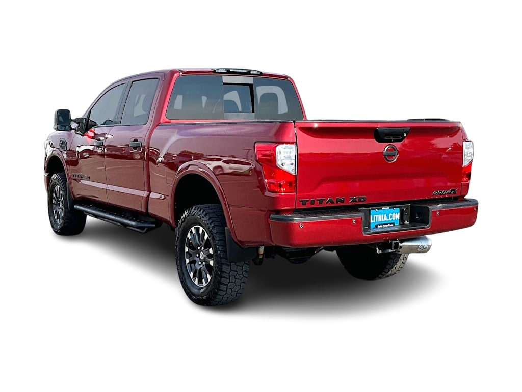 Thumbnail: 2019 Nissan Titan - 4