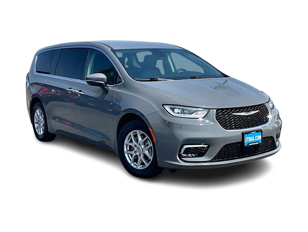 Thumbnail: 2023 Chrysler Pacifica - 23