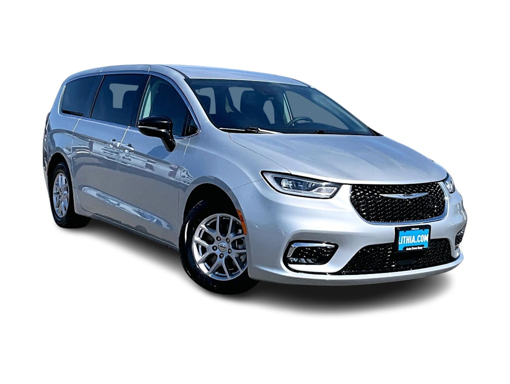 Thumbnail: 2024 Chrysler Pacifica - 21