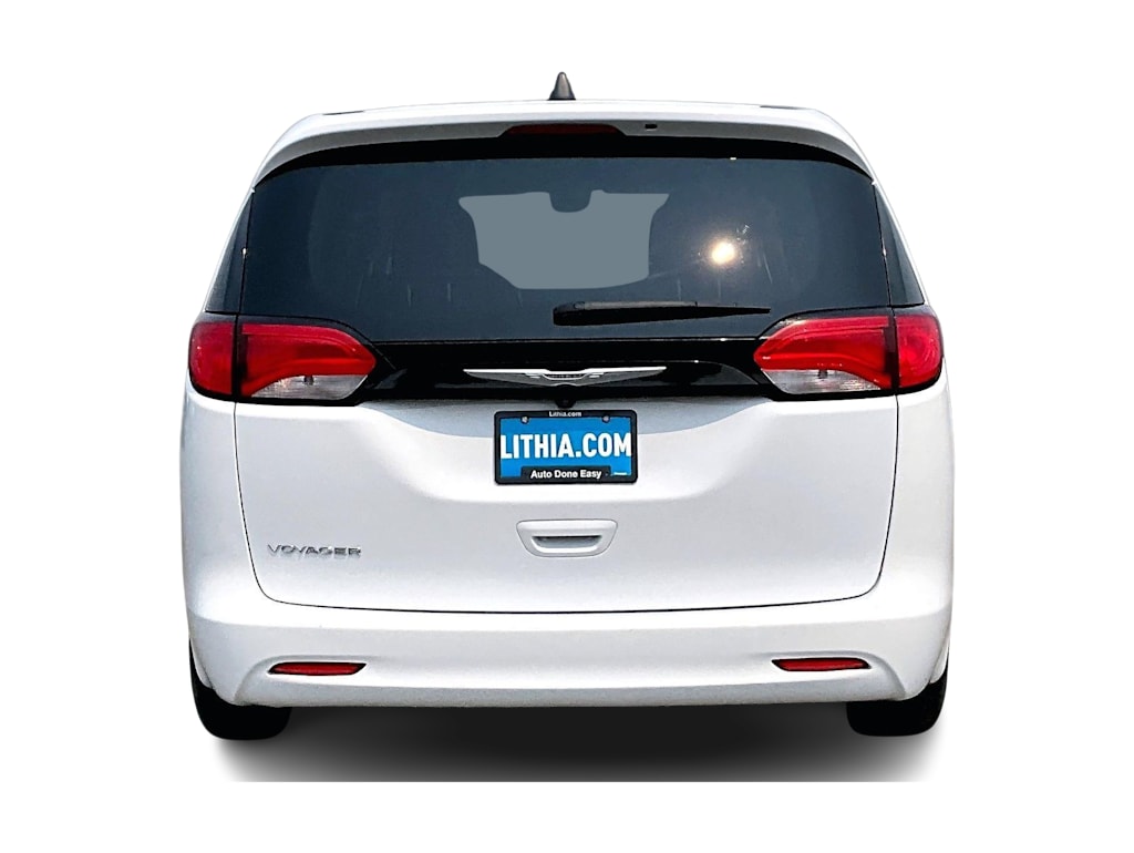 Thumbnail: 2023 Chrysler Voyager - 5
