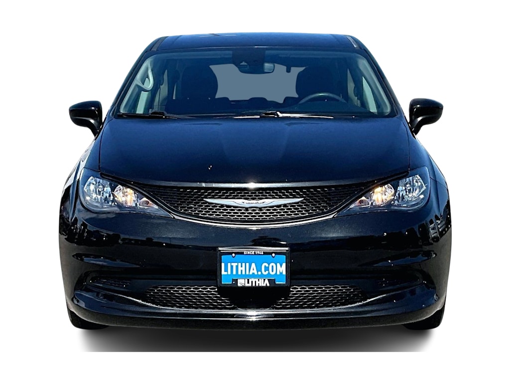 Thumbnail: 2023 Chrysler Voyager - 5