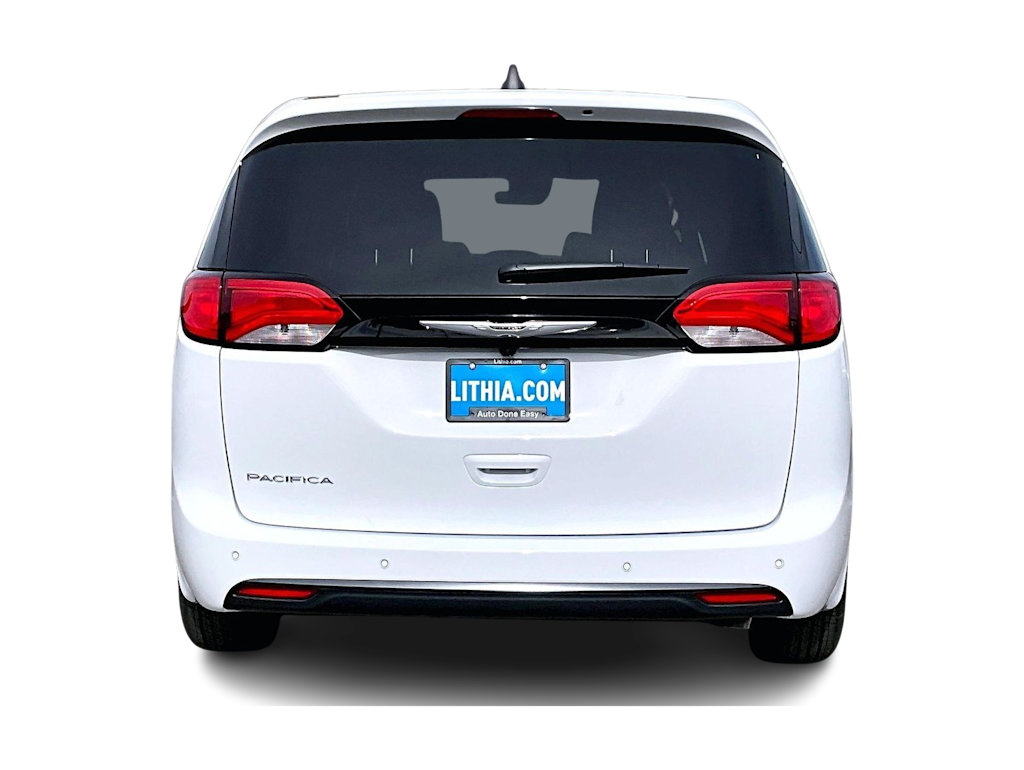 Thumbnail: 2027 Chrysler Pacifica - 5