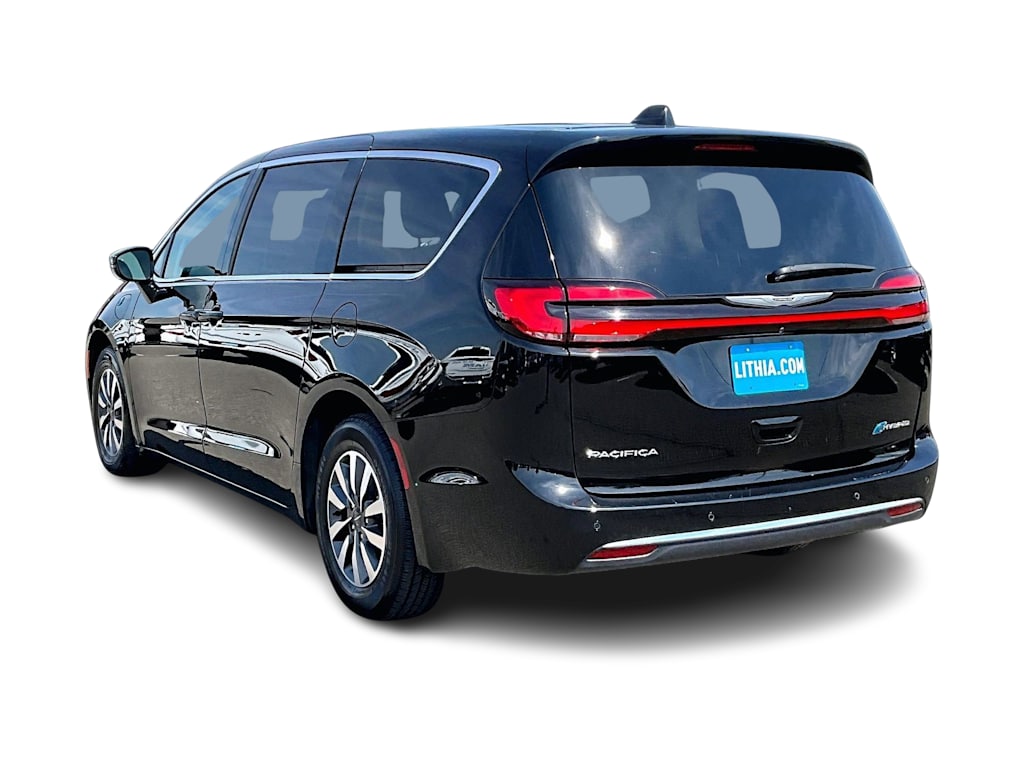 Thumbnail: 2024 Chrysler Pacifica - 4
