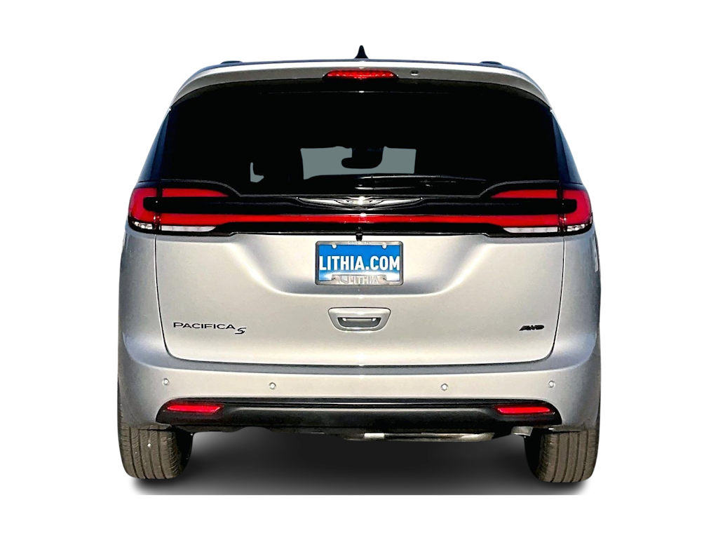 Thumbnail: 2026 Chrysler Pacifica - 5