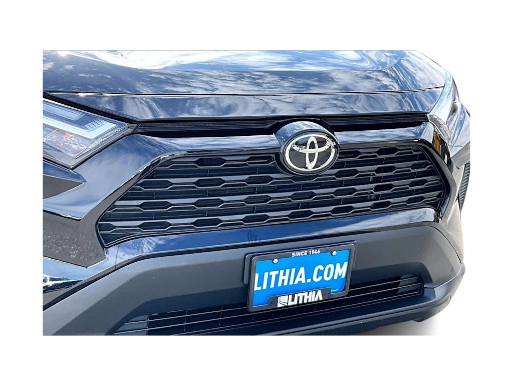 Thumbnail: 2025 Toyota RAV4 - 31