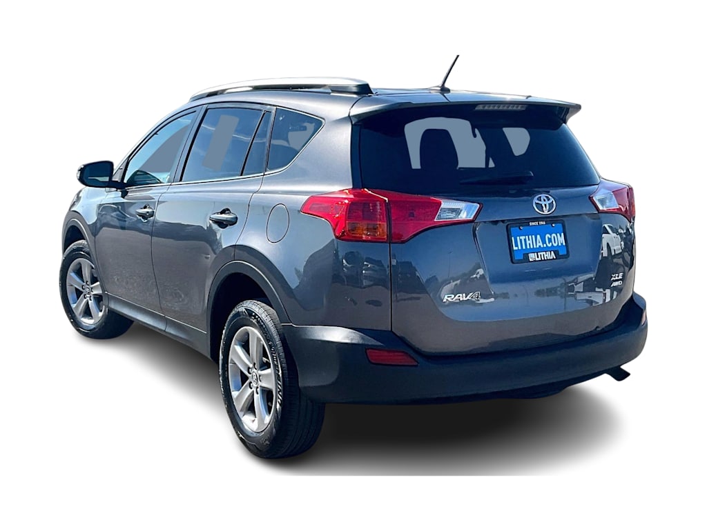 Thumbnail: 2015 Toyota RAV4 - 4