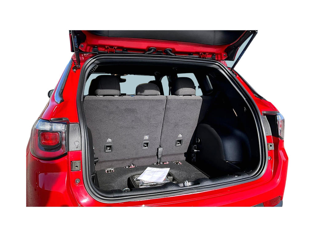 Thumbnail: 2023 Jeep Compass - 18