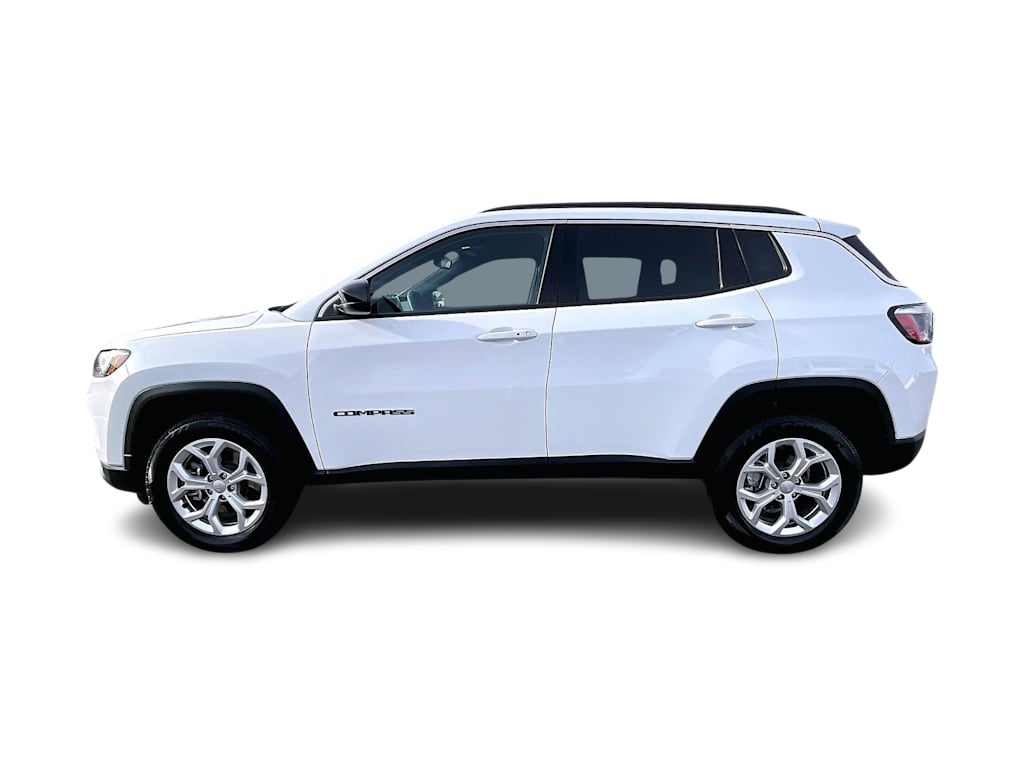 Thumbnail: 2024 Jeep Compass - 3