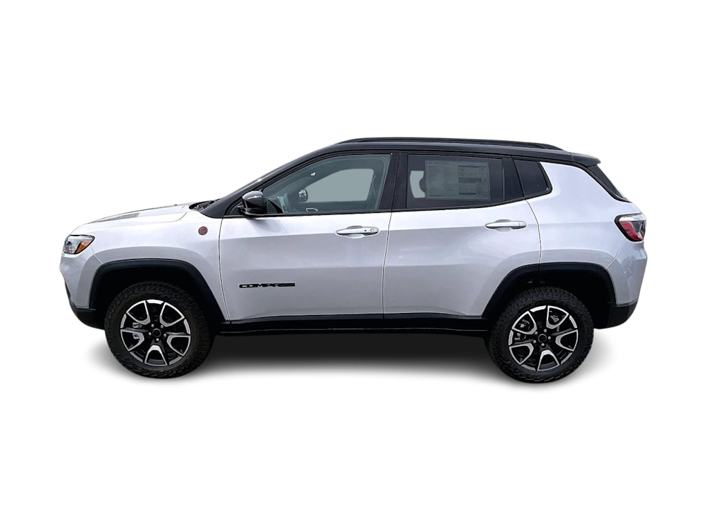 Thumbnail: 2026 Jeep Compass - 3