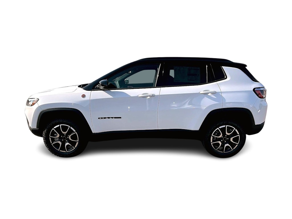 Thumbnail: 2026 Jeep Compass - 3