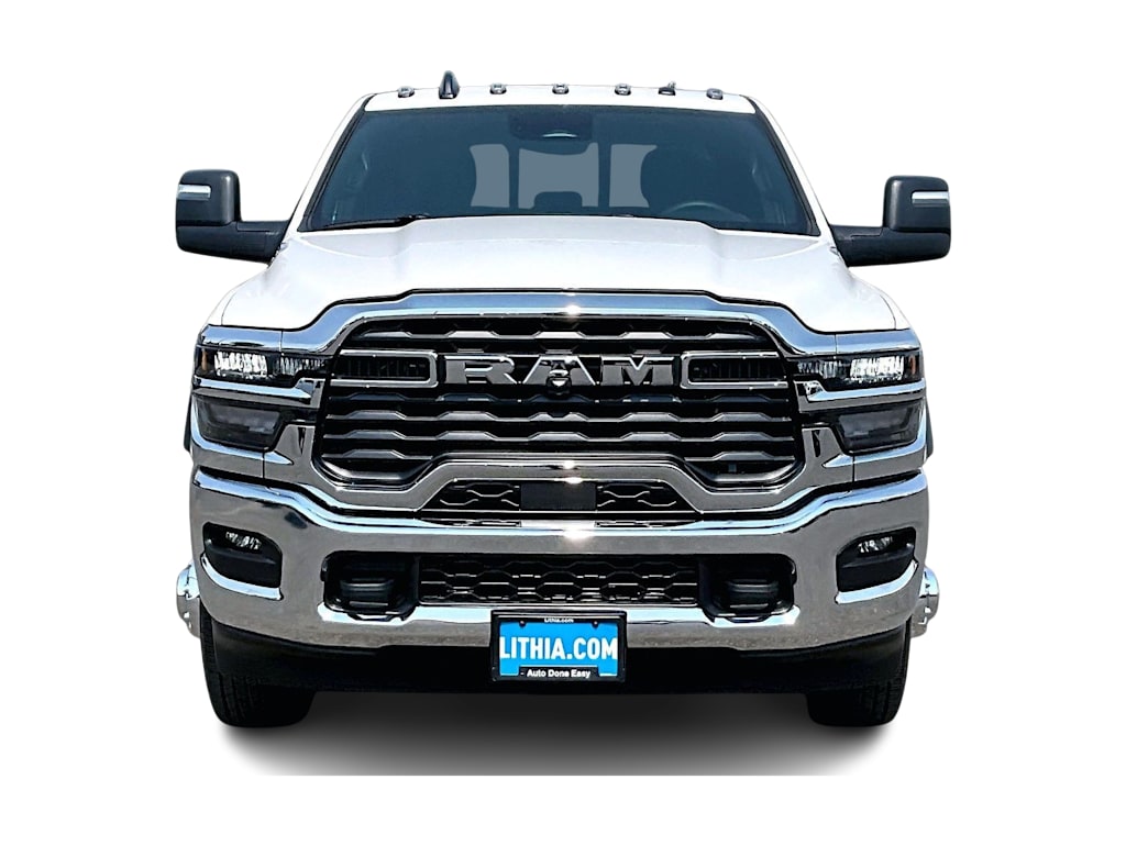 2026 RAM 3500 Chassis Tradesman - Photo 17