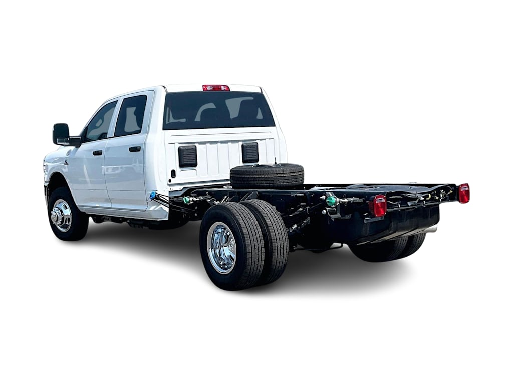 2026 RAM 3500 Chassis Tradesman - Photo 16