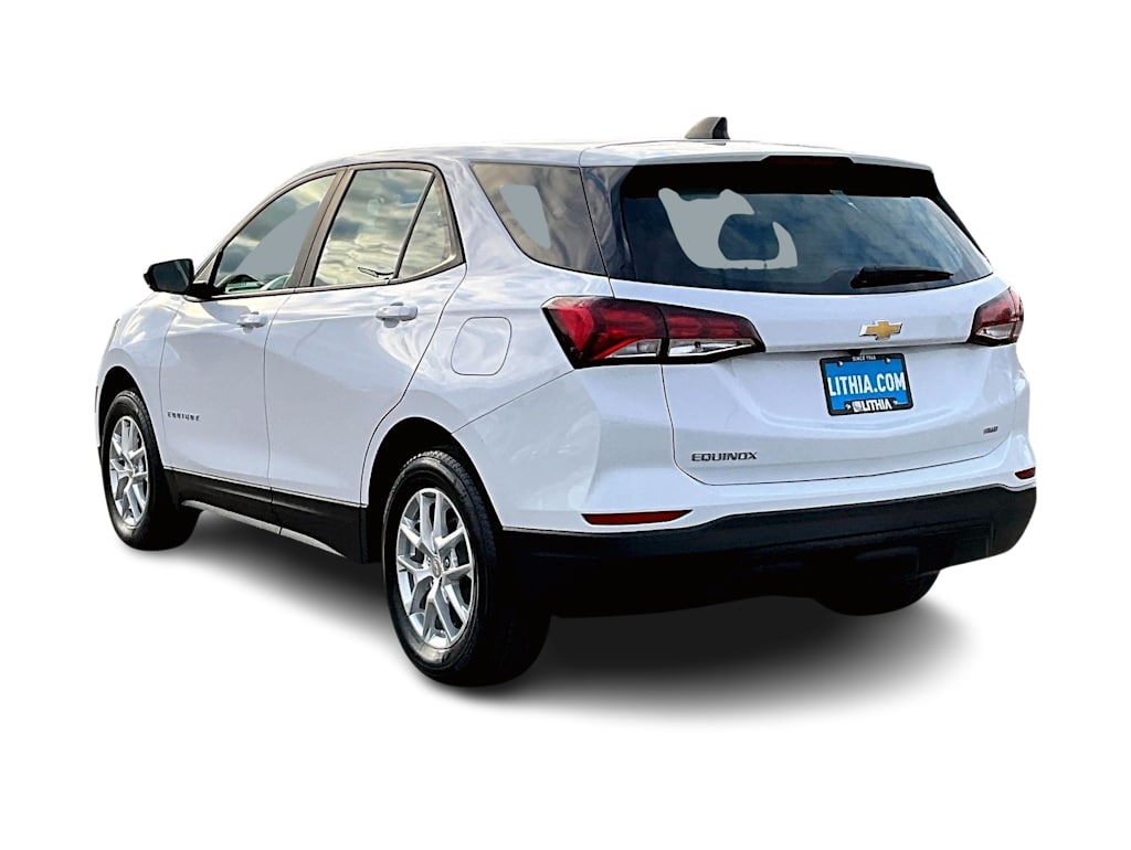 Thumbnail: 2024 Chevrolet Equinox - 4