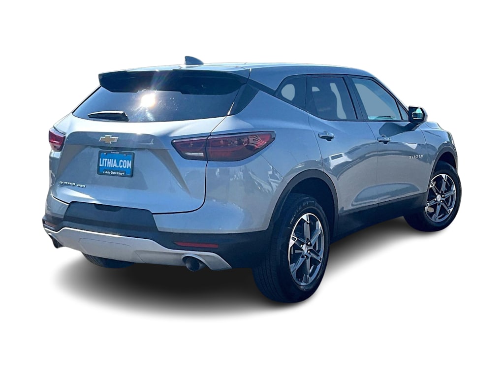 Thumbnail: 2025 Chevrolet Blazer - 22