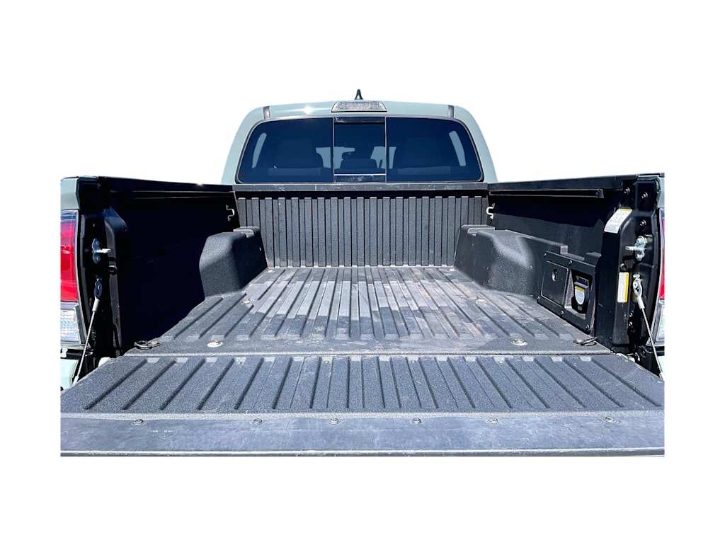Thumbnail: 2023 Toyota Tacoma - 19