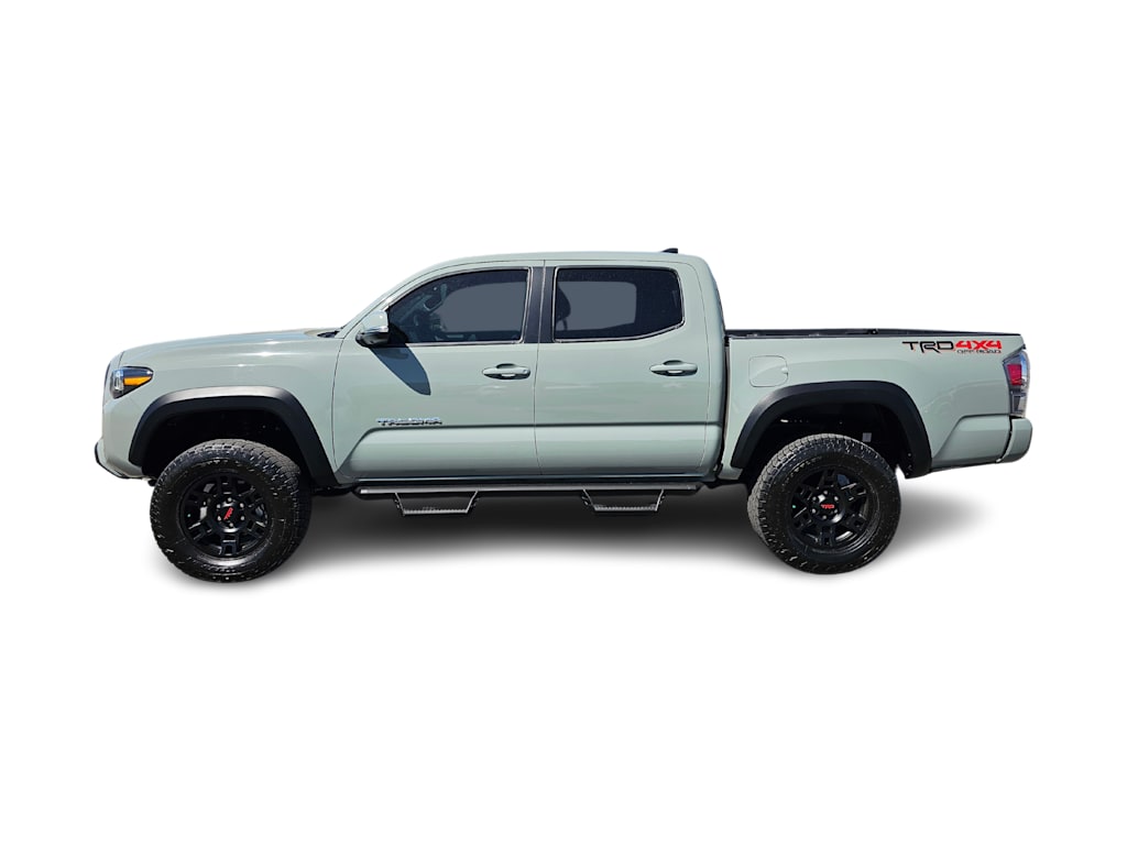 2023 Toyota Tacoma TRD Off-Road 3