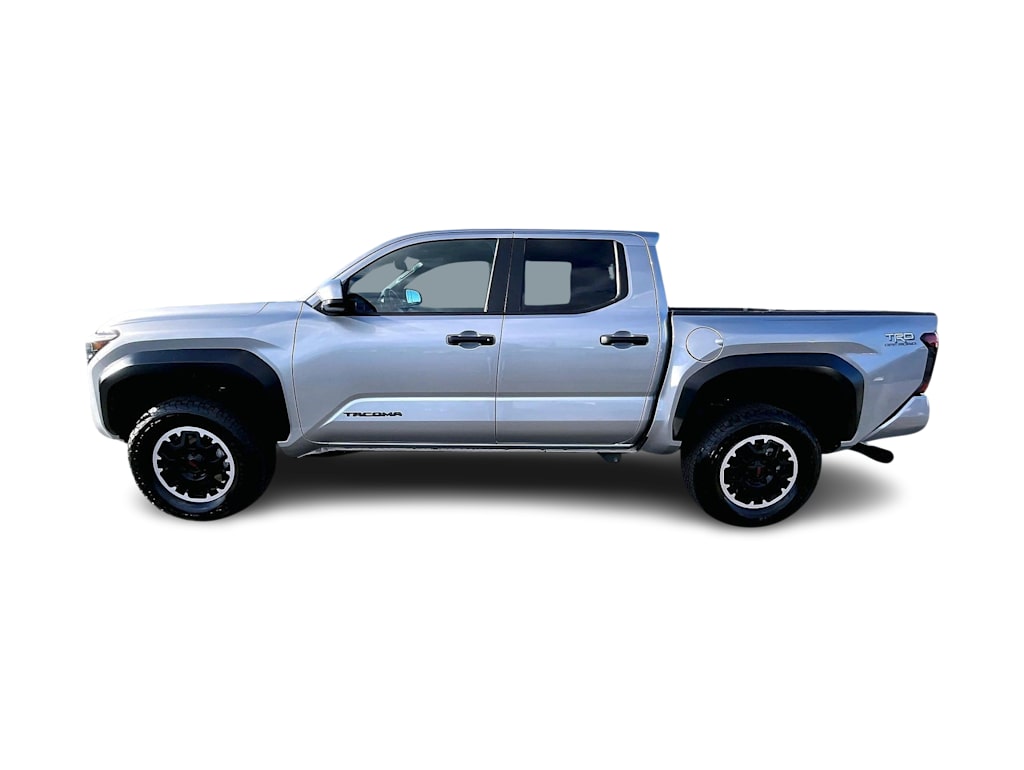 Thumbnail: 2024 Toyota Tacoma - 3