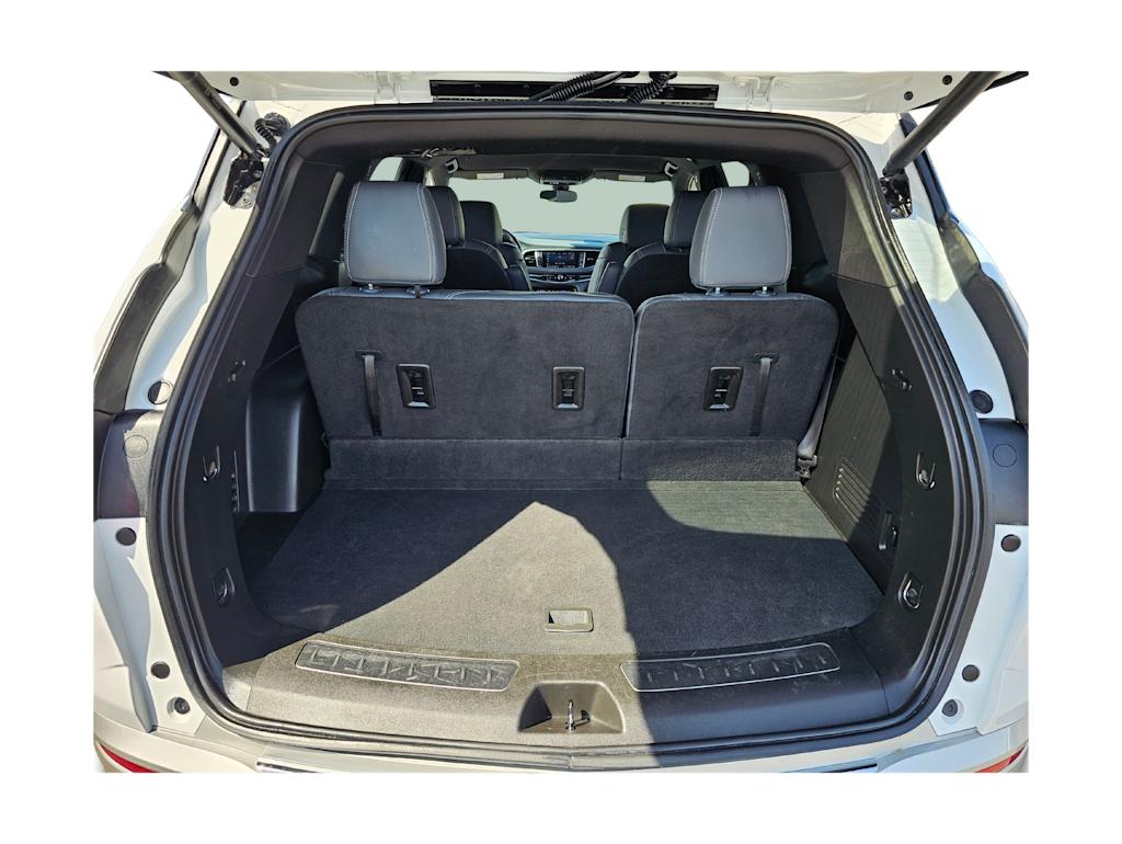 2023 Buick Enclave Essence 19