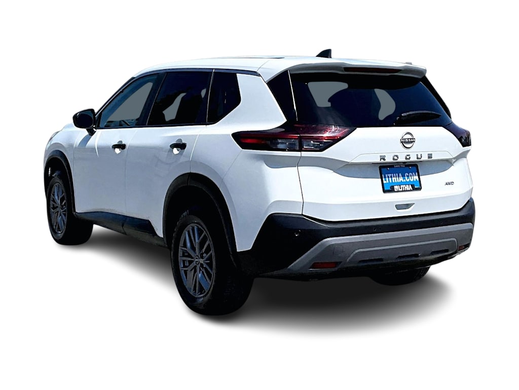 Thumbnail: 2023 Nissan Rogue - 4