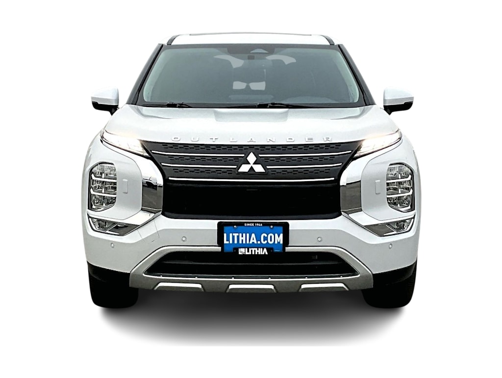 Thumbnail: 2023 Mitsubishi Outlander - 6
