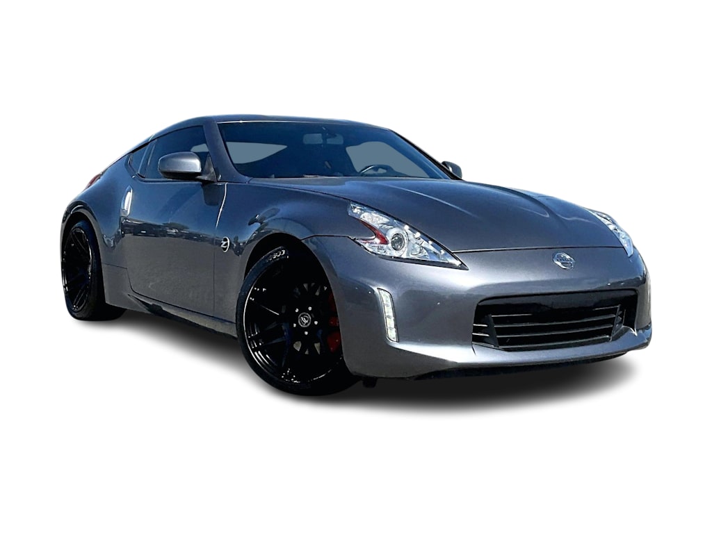Thumbnail: 2017 Nissan Z - 18