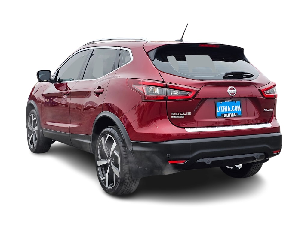 2022 Nissan Rogue Sport SL 4